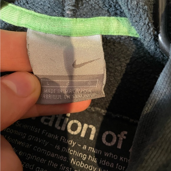 2000s Nike air revolution hoodie - Picture 3 of 6